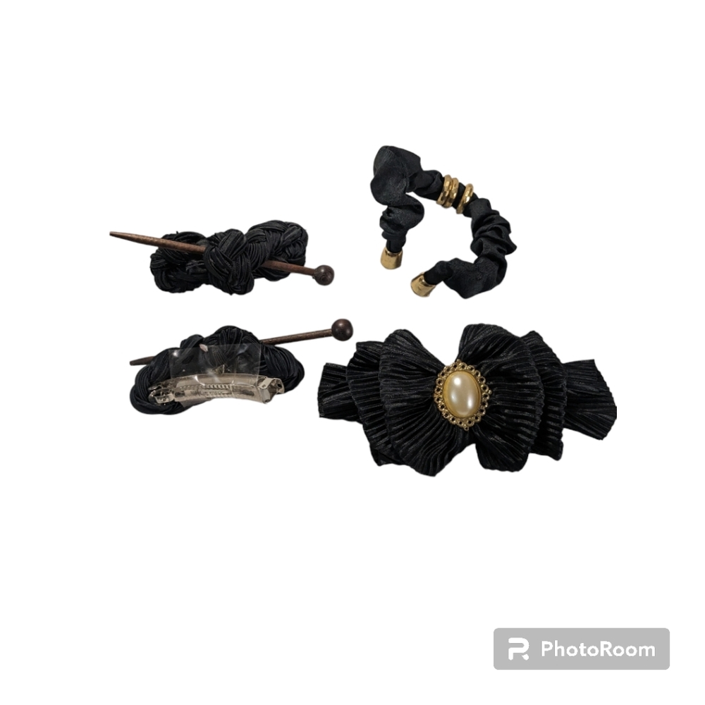 Black Hair Clips. Hair Accessories. 4 Pieces.